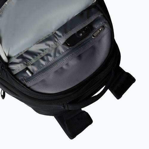 Градска раница The North Face Borealis 28 l tnf black u borealis patch/tnf white