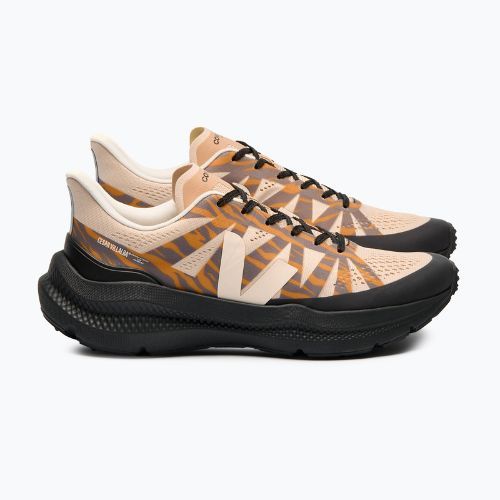 VEJA Veja X Cesar Villalba мъжки обувки за бягане areai/cashew/ouro