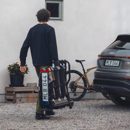 Носач за велосипеди с кука Thule EasyFold 3 2Bike черен