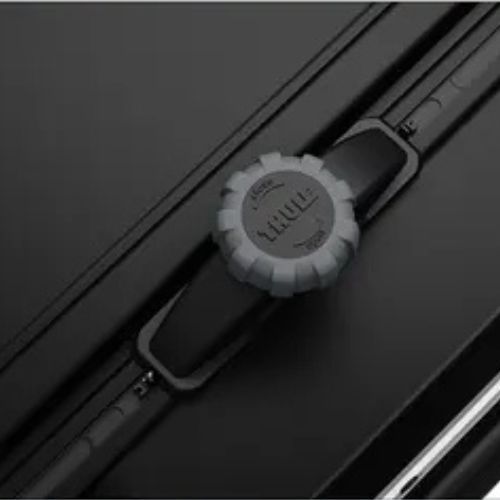 Черна матова покривна кутия Thule Force 3 XL