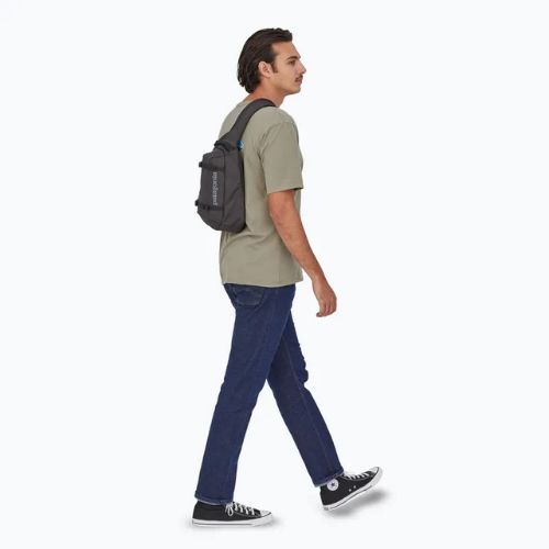 Patagonia Atom Sling 8 l раница за рамо черна
