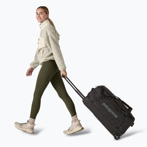 Patagonia Black Hole Wheeled Duffel пътническа чанта 70 л черна