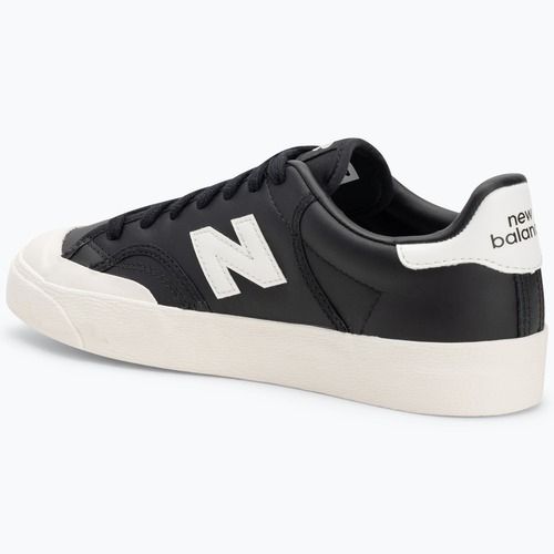 Обувки New Balance