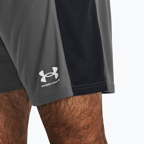 Мъжки футболни шорти Under Armour Challenger castlerock / white