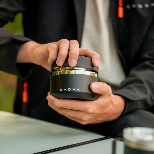 KADVA Изолиран контейнер за обяд Eater 350ml черен