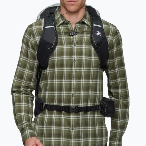 Туристическа раница Mammut Ducan Spine 28-35 l silver sage/black