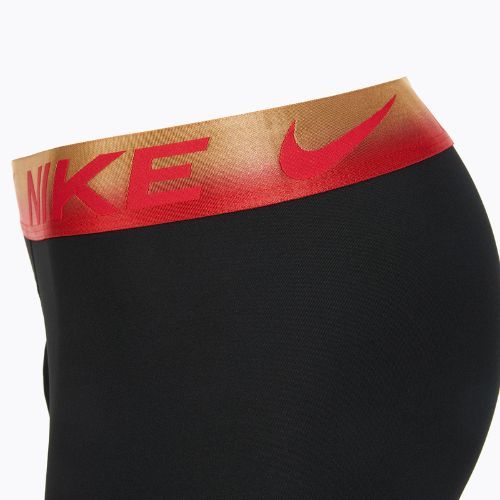 Мъжки боксерки Nike Dri-Fit Essential Micro Trunk 3 чифта blk/uni red/blk/uni red metallic gradient wb