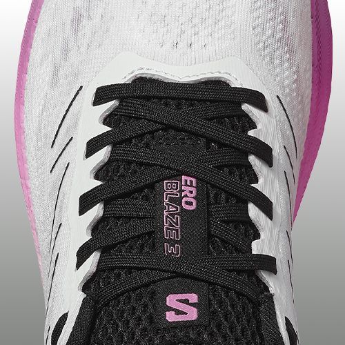 Дамски обувки за бягане Salomon Aero Blaze 3 white/black/cyclamen