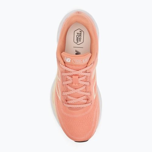 Дамски обувки за бягане New Balance Fresh Foam 680 v8 peach nectar