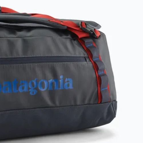 Пътна чанта Patagonia Black Hole Duffel 55 l smolder blue/amanita red