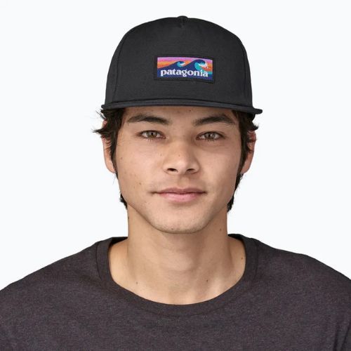 Шапка с козирка Patagonia Boardshort Label Funfarer Cap ink black