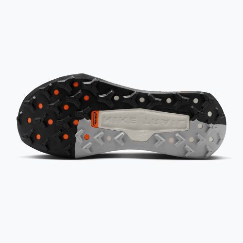 Дамски обувки за бягане Nike Wildhorse 10 black/wolf grey/anthracite/platinum tint