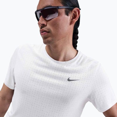 Мъжка тениска за бягане Nike Miler Breathe summit white