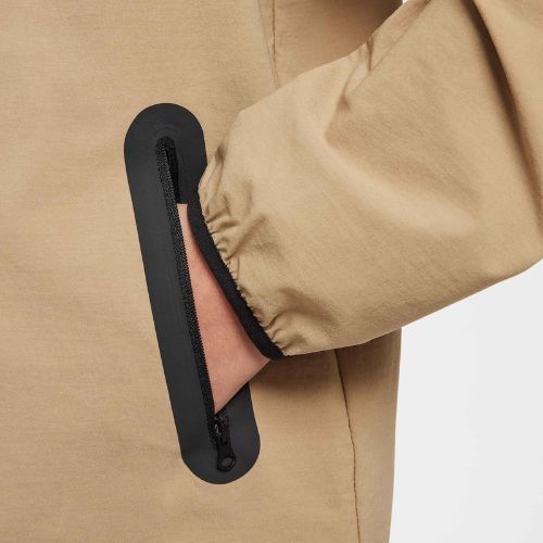Детско яке Nike Tech Woven parachute beige/parachute beige/black