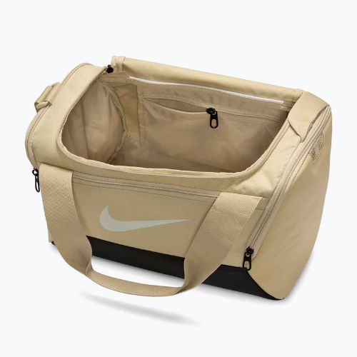Чанта за тренировка Nike Brasilia 9.5 Duffle 25 l desert khaki/black/sail