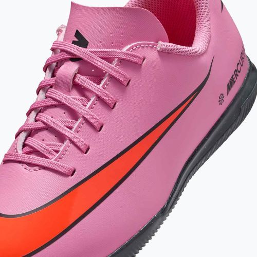 Детски футболни обувки Nike Mercurial Vapor 16 Club IC magic flamingo/black/total crimson