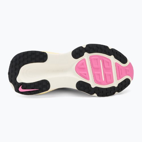 Дамски обувки за бягане Nike Vomero 18 barely grey/pale ivory/cannon/playful pink