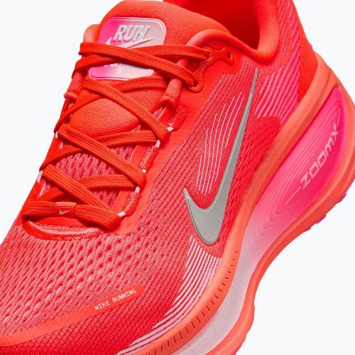 Дамски обувки за бягане Nike Vomero 18 bright crimson/hyper pink/pink foam/white