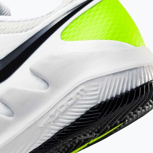 Детски тенис обувки Nike Court Vapor X Jr white/volt/black
