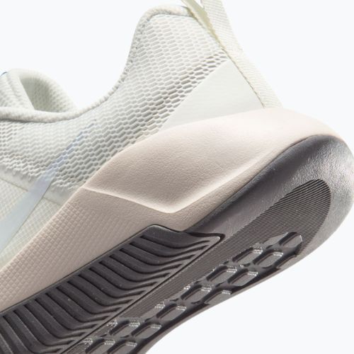 Дамски обувки за тренировка Nike MC Trainer 3 sail/chalk/pencil point/white