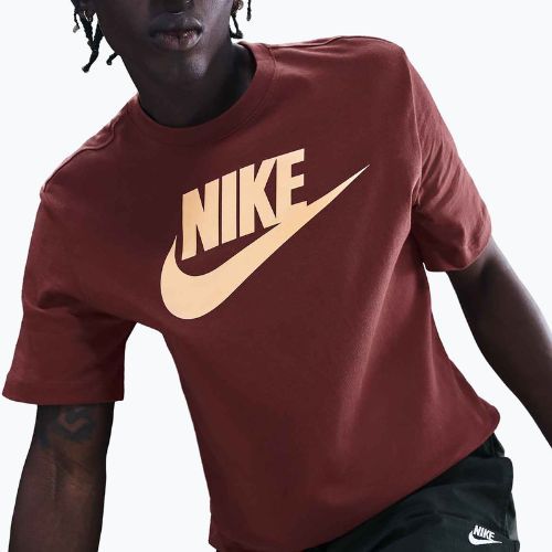 Мъжка тениска Nike Sportswear dark team red