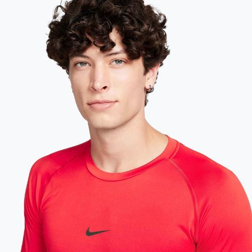 Мъжка блуза с дълъг ръкав за тренировка Nike Pro Dri-Fit Tight Fitness university red/black