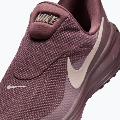 Мъжки обувки за бягане Nike Revolution 8 EasyOn tattoo/taupe grey/moon particle
