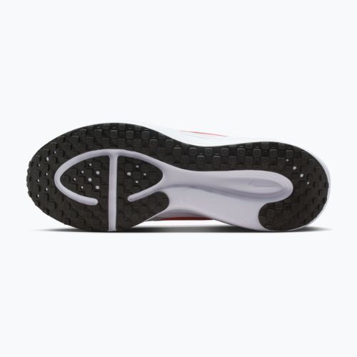 Мъжки обувки за бягане Nike Revolution 8 EasyOn white/off white/light crimson