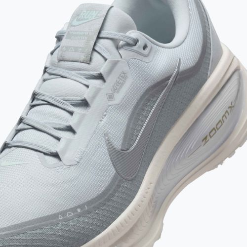 Мъжки обувки за бягане Nike Vomero 18 GORE-TEX pure platinum/metallic silver