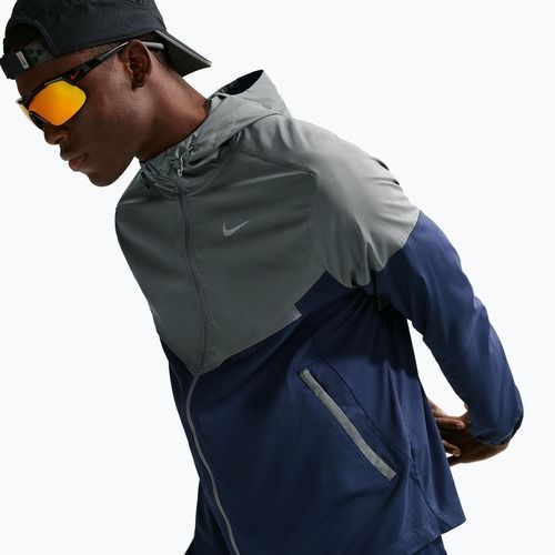 Мъжко яке за бягане Nike Impossibly Light Windrunner smoke grey/smoke grey/midnight navy