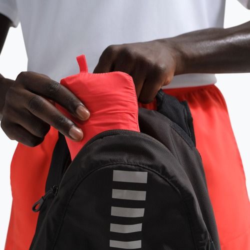 Мъжко яке за бягане Nike Stride Repel UV team crimson/light crimson