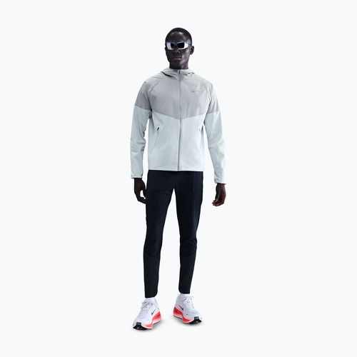 Мъжко яке за бягане Nike Miler Repel Winterised pure platinum