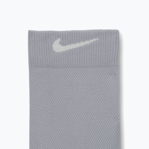 Чорапи Nike Running Midweight Crew light smoke grey/pure platinum/white