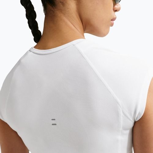 Дамска тениска за бягане Nike Swoosh Run Dri-Fit white/photon dust/black