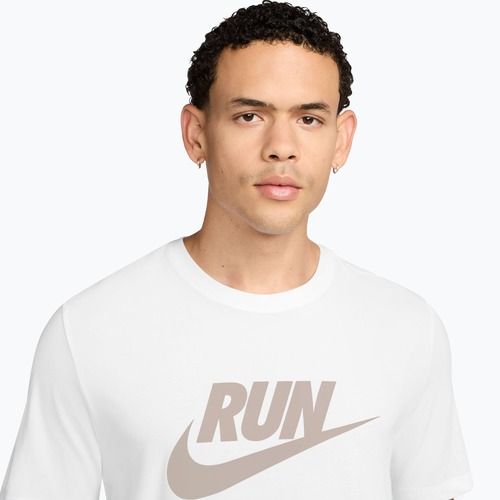 Мъжка тениска Nike Dri-Fit Running white/moon particle