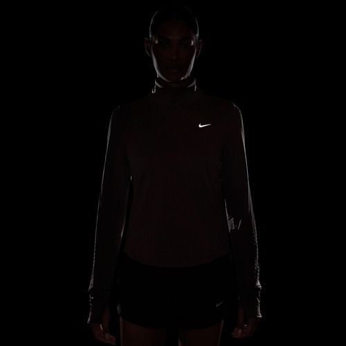 Дамска блуза с дълъг ръкав за бягане Nike Swift Therma-Fit Turtle Neck tattoo