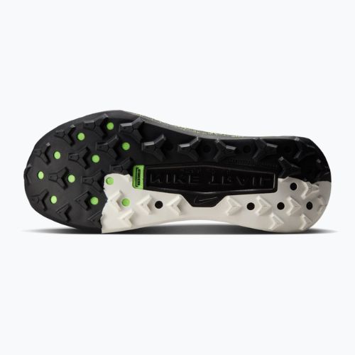 Мъжки обувки за бягане Nike Wildhorse 10 black/peat moss/volt ice/phantom