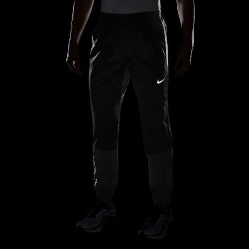 Мъжки панталони за бягане Nike Challenger Therma-Fit Winterised light smoke grey