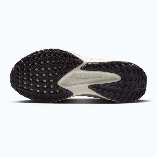 Дамски обувки за бягане Nike Quest 6 white/sail/chalk/white