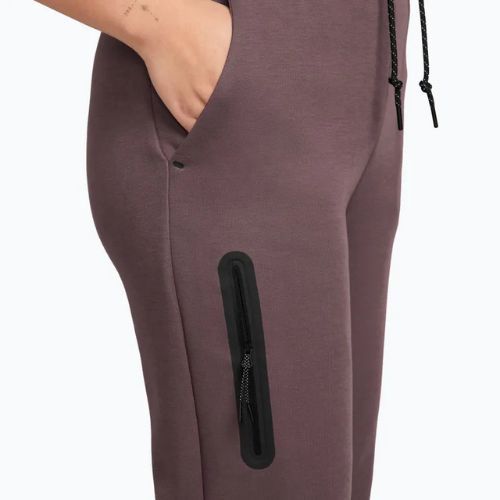 Дамски панталони Nike Sportswear Tech Fleece Mid-Rise tattoo/black