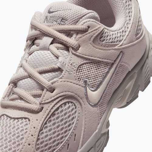 Обувки Nike V5 Runner Suede moon particle/light orewood brown