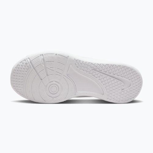 Детски обувки Nike Omni Multi-Court white/pure platinum/white