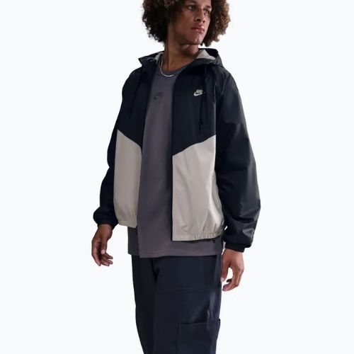 Мъжко яке Nike Windrunner black/cream Ii/cream Ii