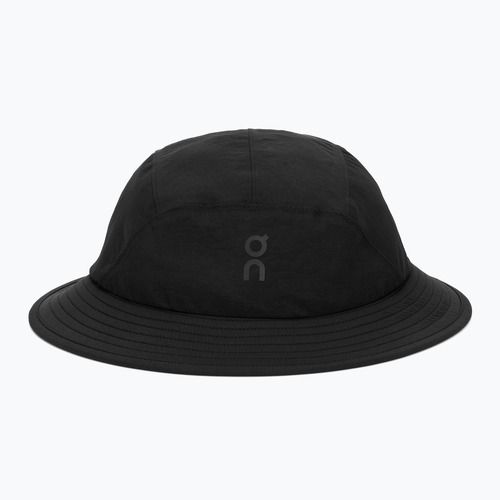 Шапка с периферия On Trail black