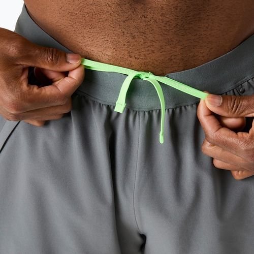 Мъжки шорти за бягане ASICS Road 2N1 5IN clay grey/steel grey/illuminate green