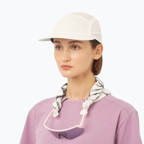 Шапка с козирка Salomon Sense Aero whisper white