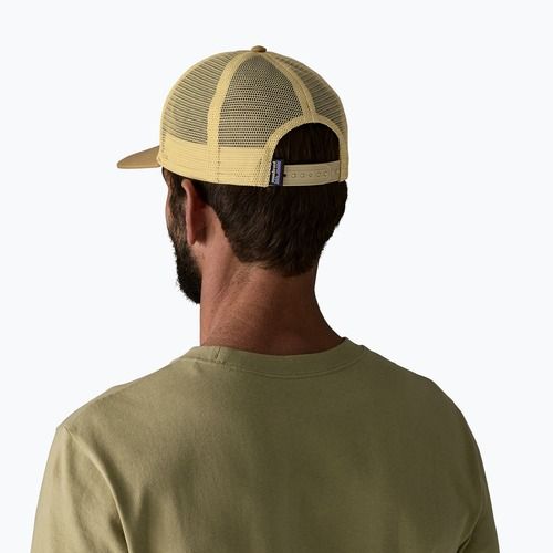 Дамска шапка с козирка Patagonia Flying Fish LoPro Trucker flying fish fork/bobcat brown