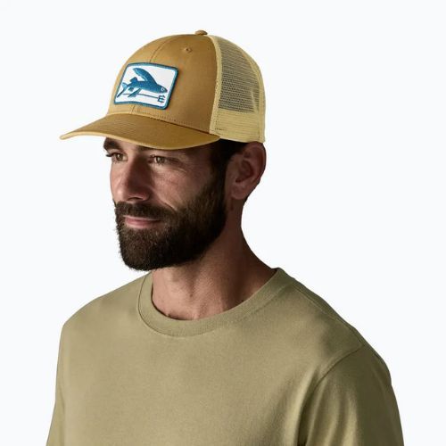 Дамска шапка с козирка Patagonia Flying Fish LoPro Trucker flying fish fork/bobcat brown