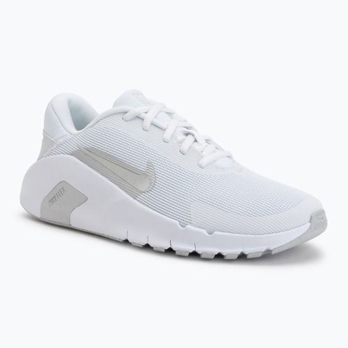Дамски обувки за тренировка Nike Flex Train white/photon dust/metallic silver