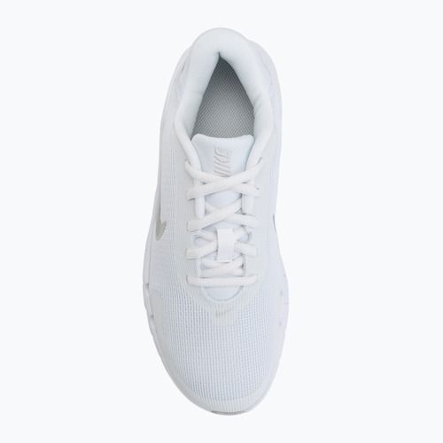 Дамски обувки за тренировка Nike Flex Train white/photon dust/metallic silver